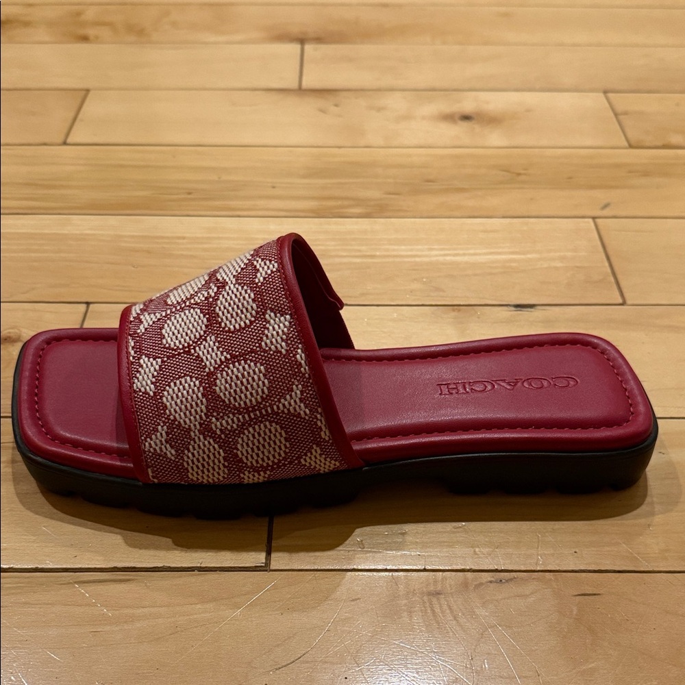 Coach Red and Cream Slide Sandals - Picture 4 of 8
